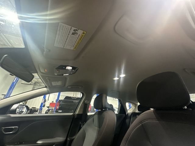 Used 2025 Kia K4 FWD image 20