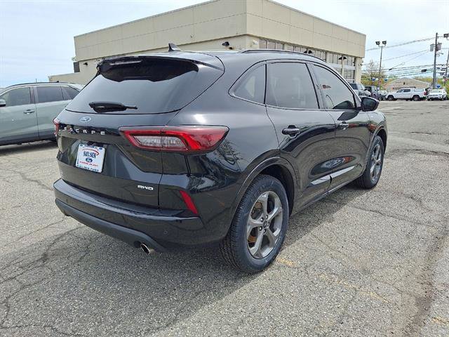 Certified 2023 Ford Escape ST-Line w/ Tech Pack #1 AWD/4WD image 8