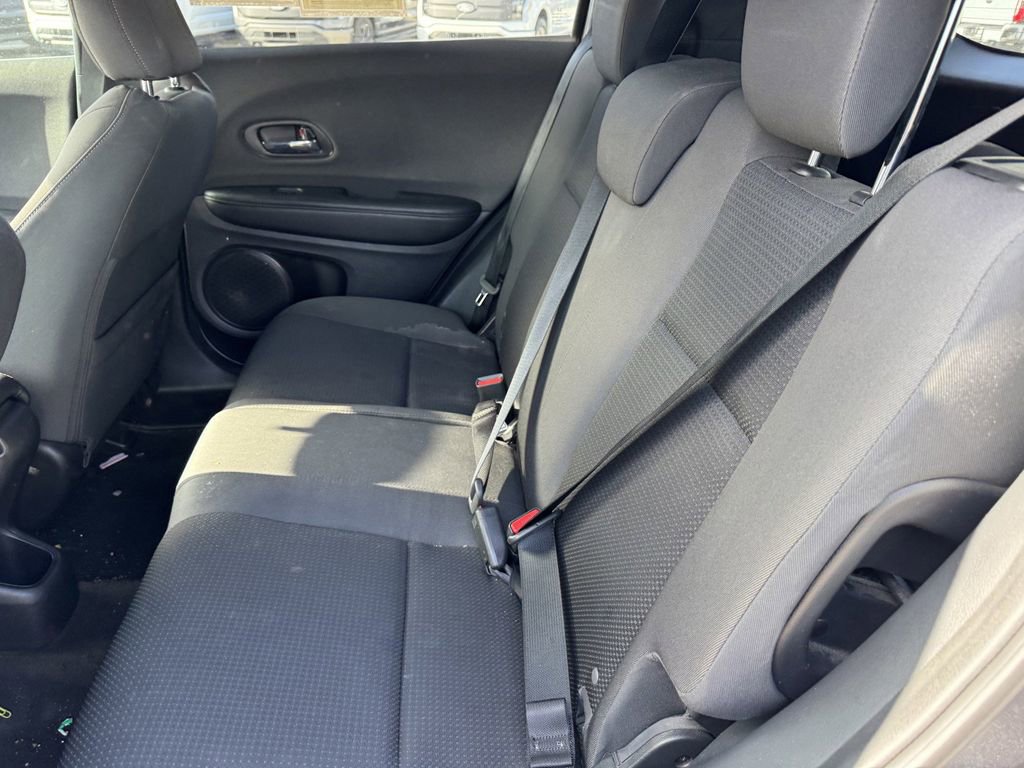 Used 2022 Honda HR-V Sport image 8