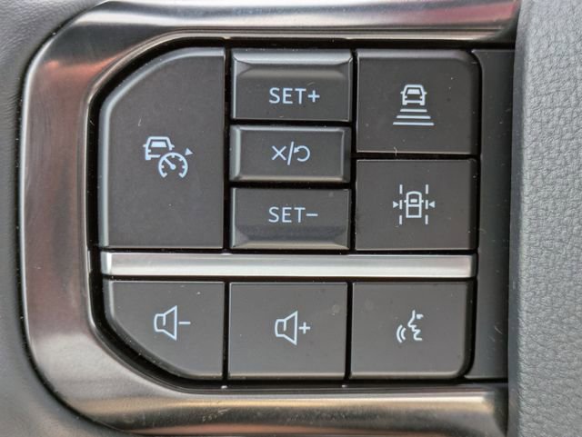 Certified 2026 Ford F350 Platinum w/ FX4 Off-Road Package image 26