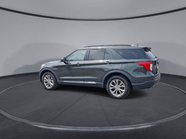 Certified 2023 Ford Explorer XLT w/ Equipment Group 202A AWD/4WD image 6