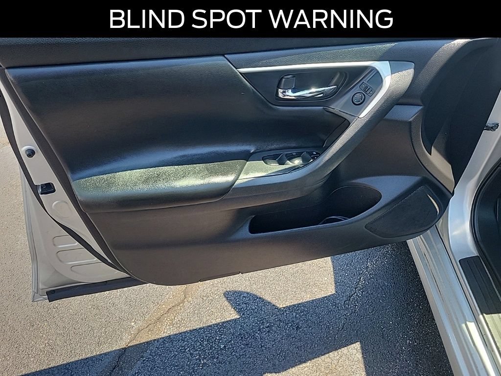 Used 2018 Nissan Altima 2.5 SV FWD image 19