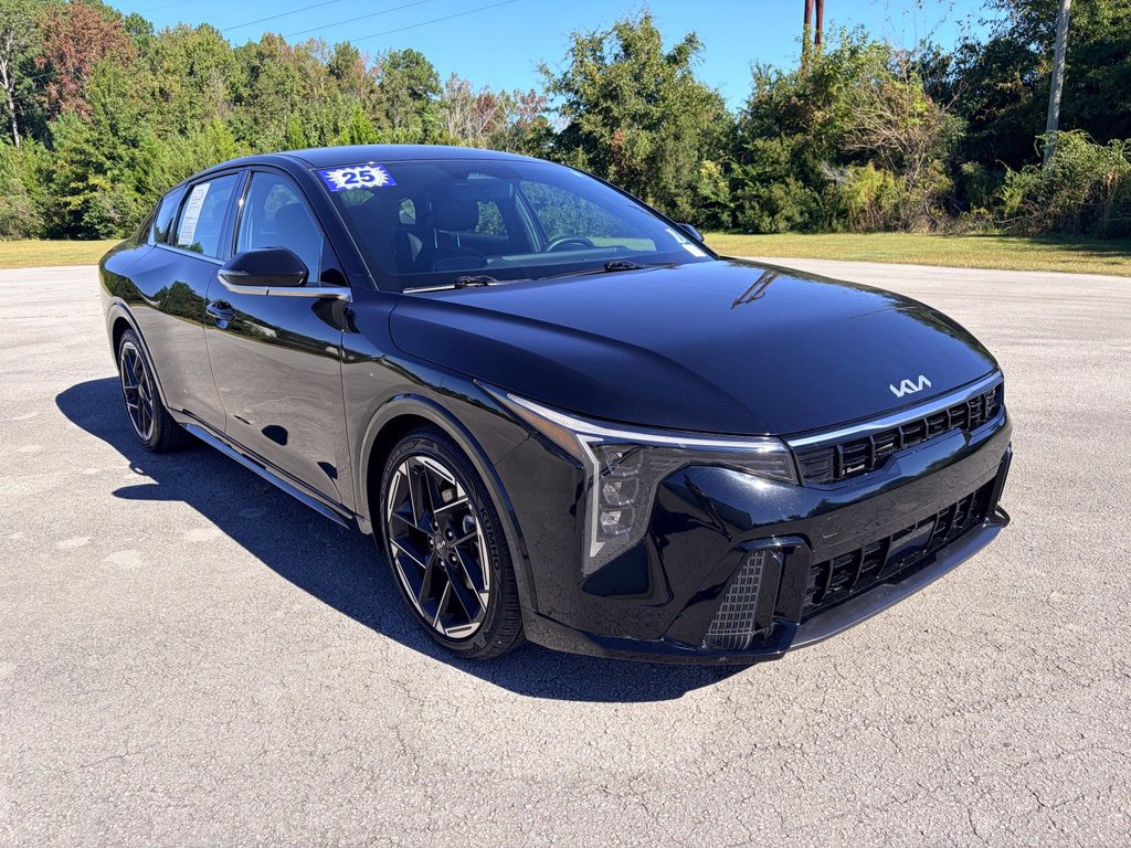 Used 2025 Kia K4 GT-Line FWD image 2