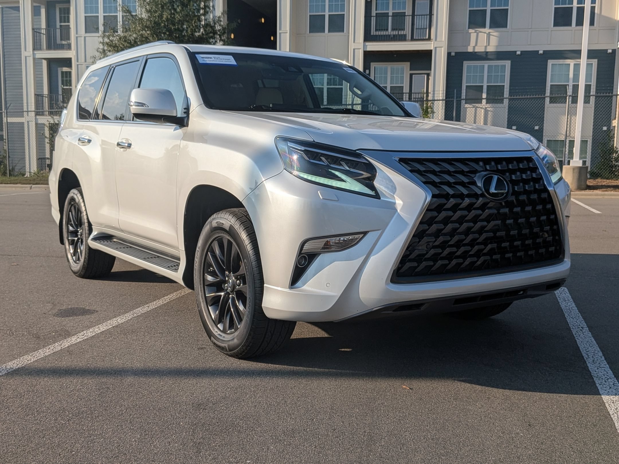 Used 2023 Lexus GX 460 Premium w/ Premium Package AWD/4WD image 1