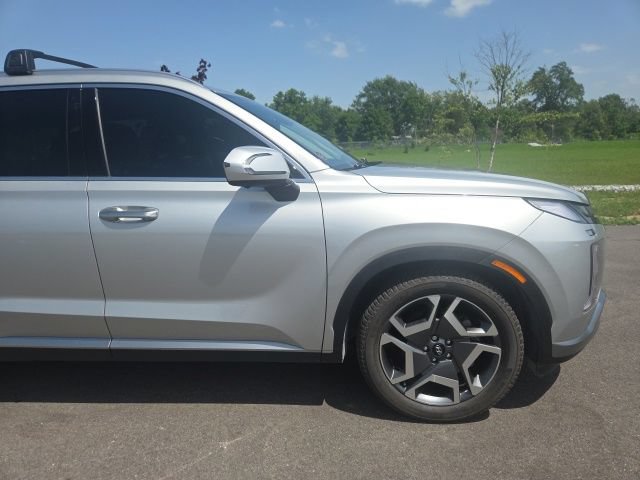 Used 2024 Hyundai Palisade Limited FWD image 5