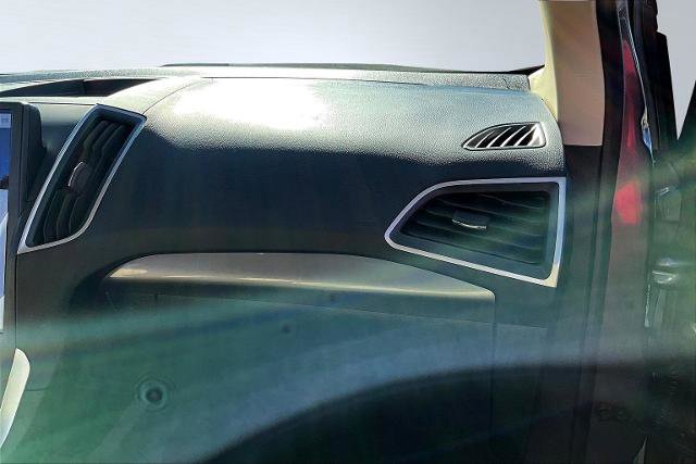 Certified 2023 Ford Edge SE image 22