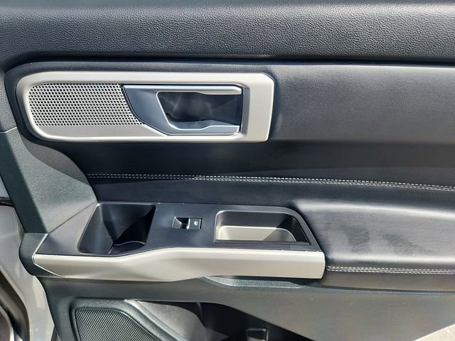 Certified 2023 Ford Explorer XLT w/ Equipment Group 202A image 32