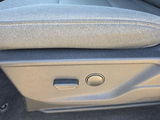 Certified 2025 Ford F150 XLT w/ Equipment Group 301A Standard RWD image 8