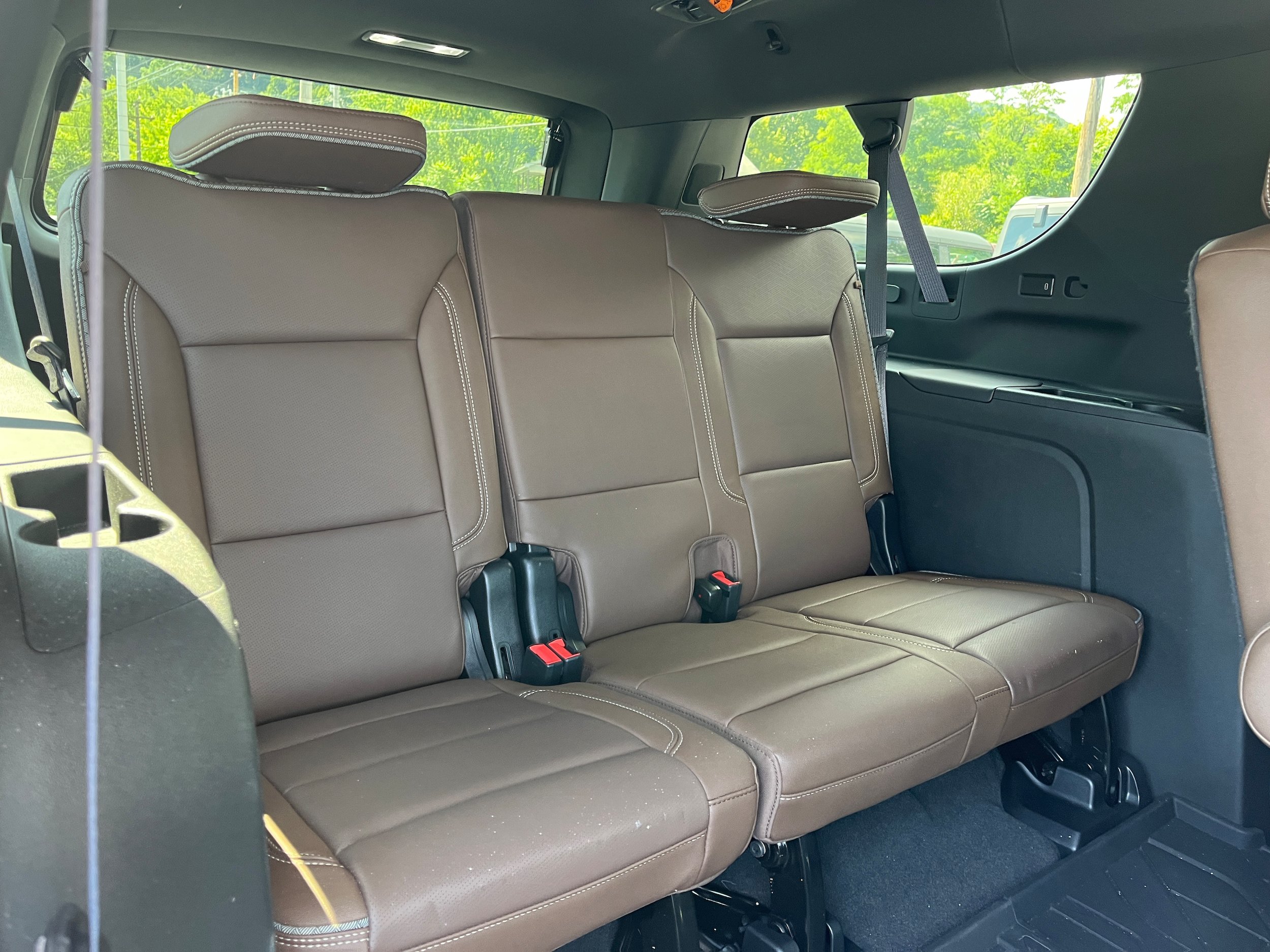 Used 2024 Chevrolet Suburban High Country AWD/4WD image 6