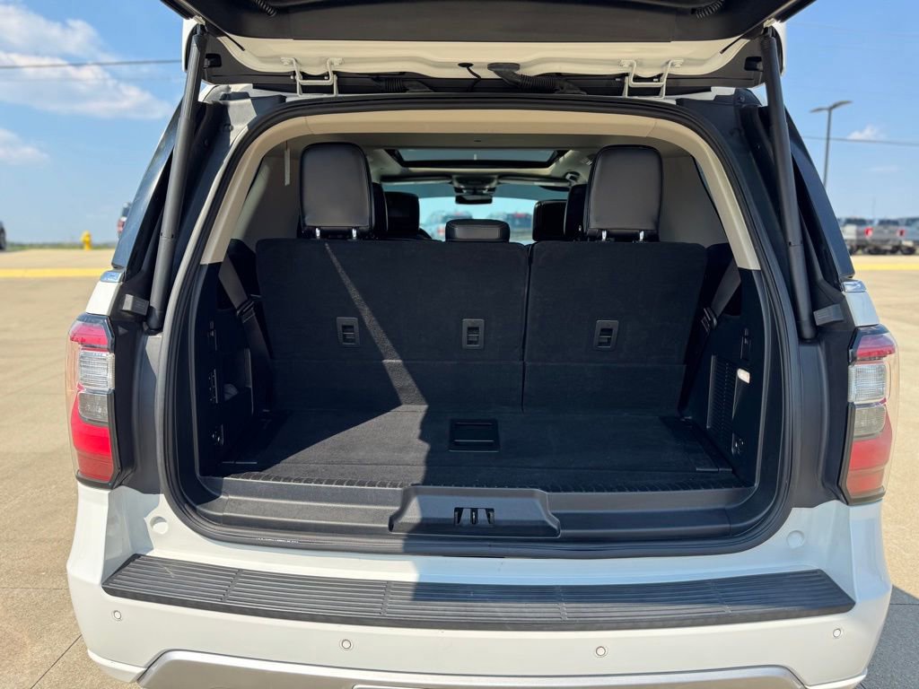 Certified 2020 Ford Expedition Platinum AWD/4WD image 45