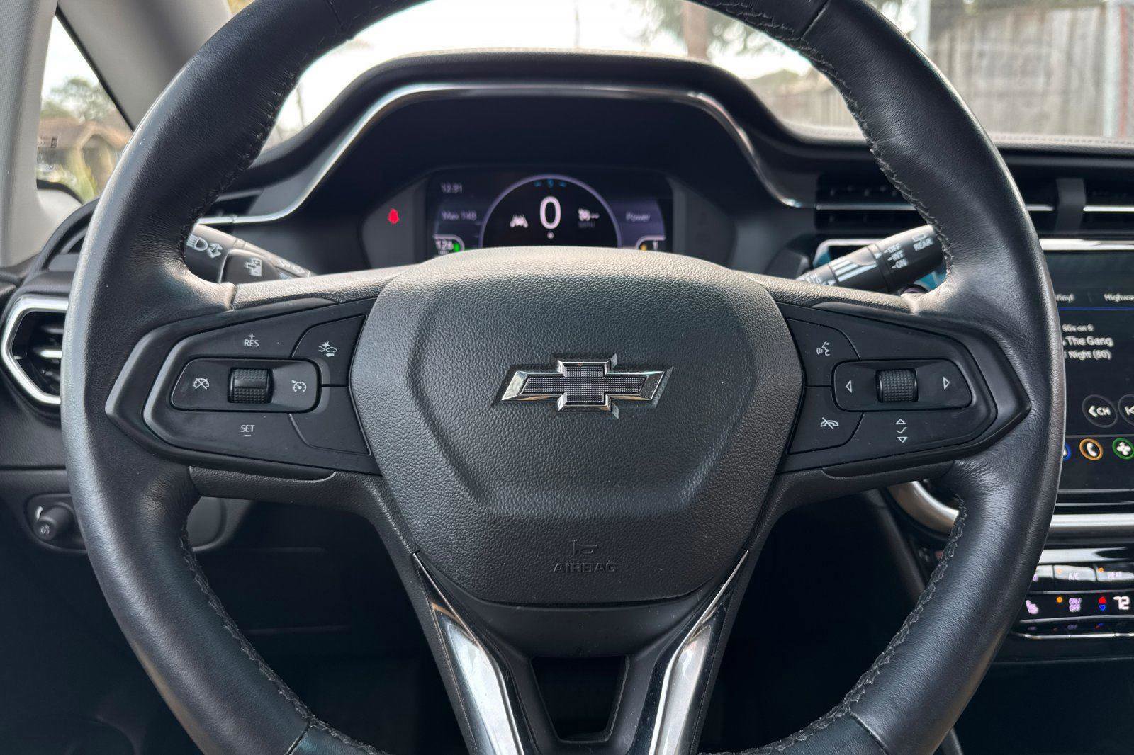 Used 2023 Chevrolet Bolt LT image 28