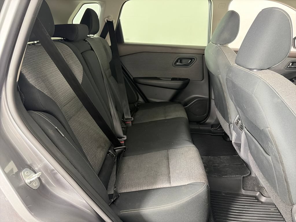 Used 2021 Nissan Rogue S AWD/4WD image 27