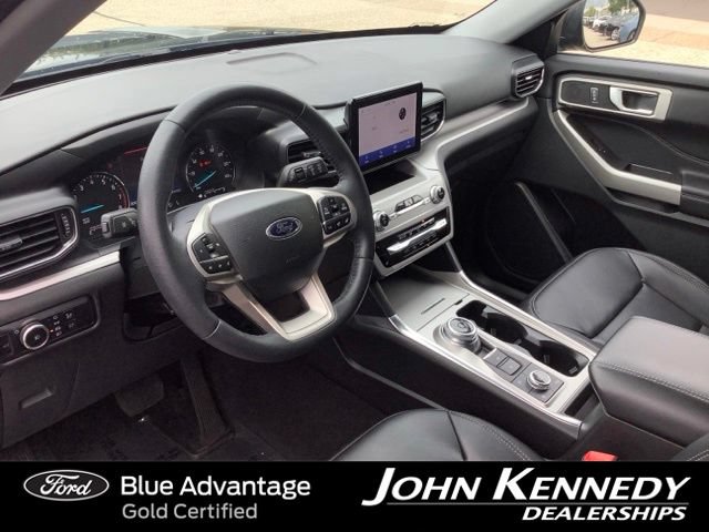 Certified 2023 Ford Explorer XLT w/ Equipment Group 202A AWD/4WD image 7