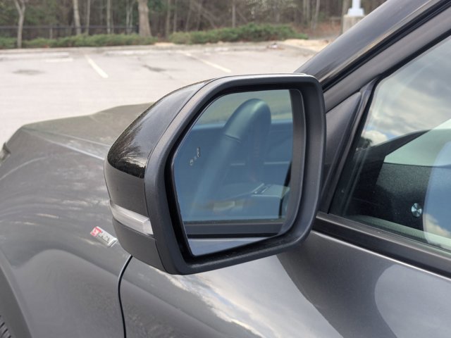 Certified 2025 Ford Explorer ST-Line w/ Premium Package image 13