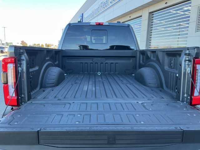 Certified 2026 Ford F350 Platinum w/ Platinum Plus Package AWD/4WD image 23