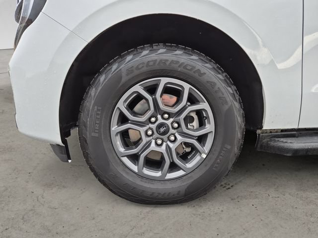 Certified 2025 Ford Expedition Max Active AWD/4WD image 9