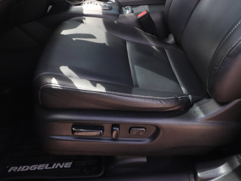 Used 2022 Honda Ridgeline RTL-E image 19