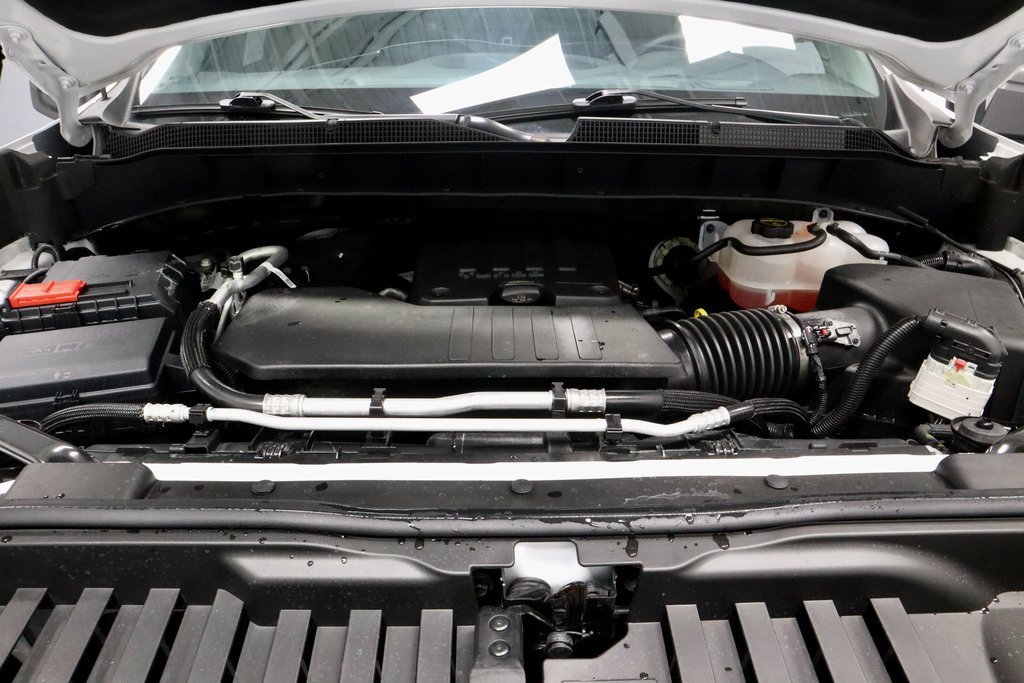 Used 2025 Chevrolet Silverado 1500 W/T image 15