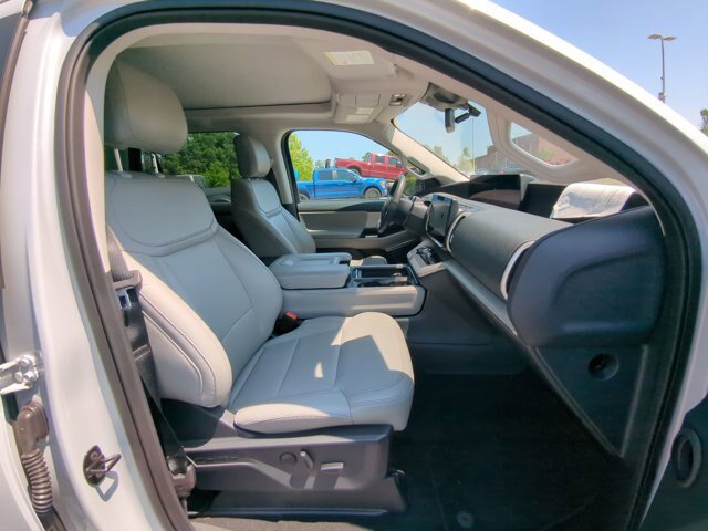 Certified 2025 Ford Expedition Max Active AWD/4WD image 37