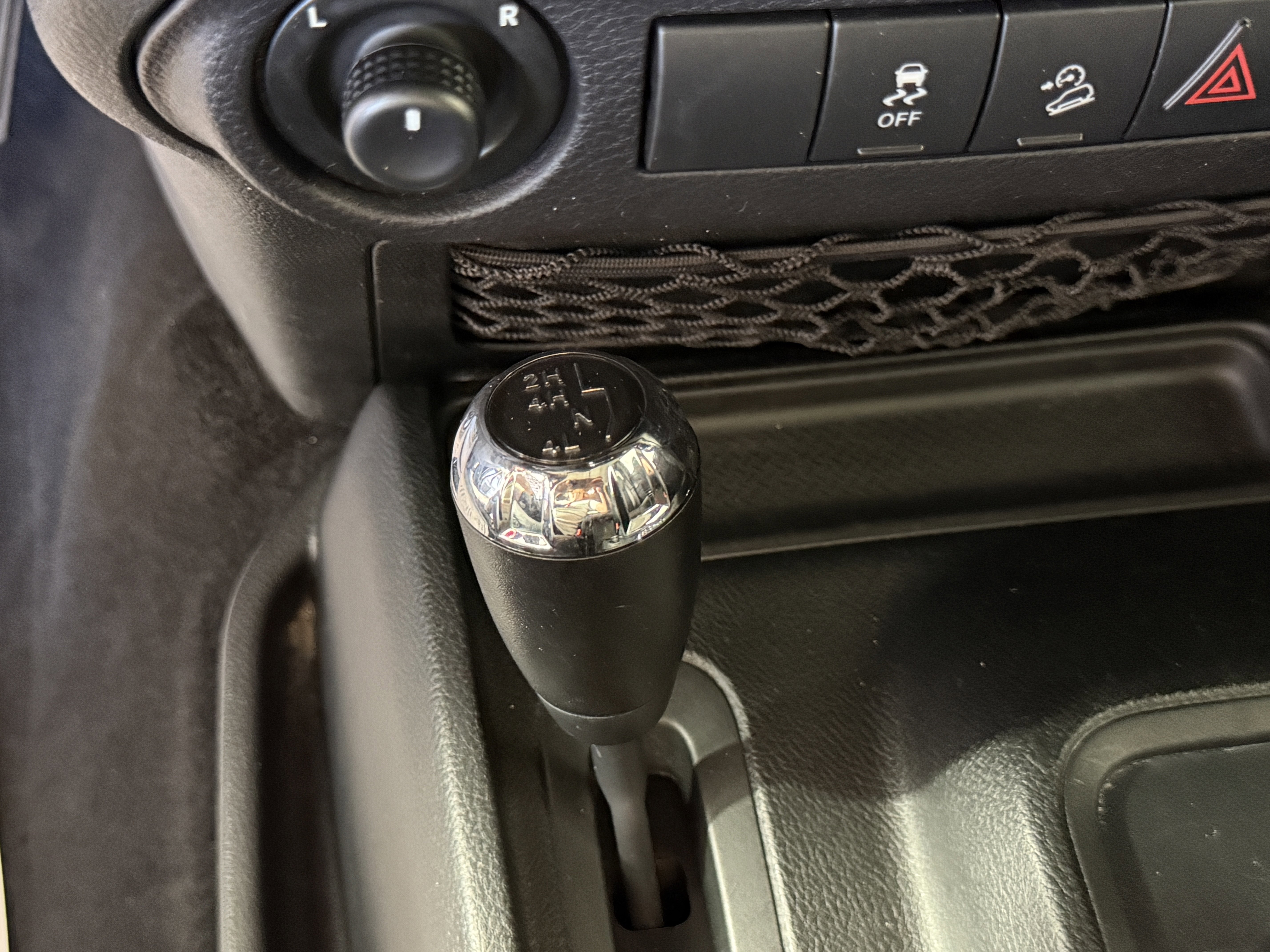 Used 2018 Jeep Wrangler Unlimited Sport S image 23