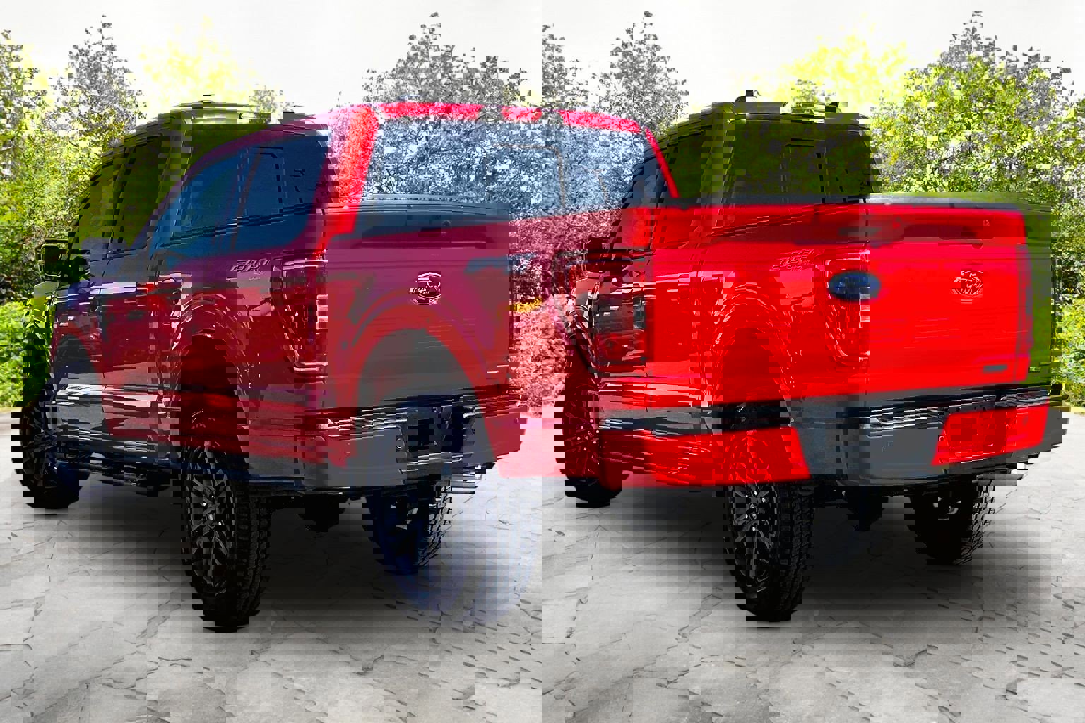 Certified 2022 Ford F150 XLT w/ Equipment Group 302A High image 2