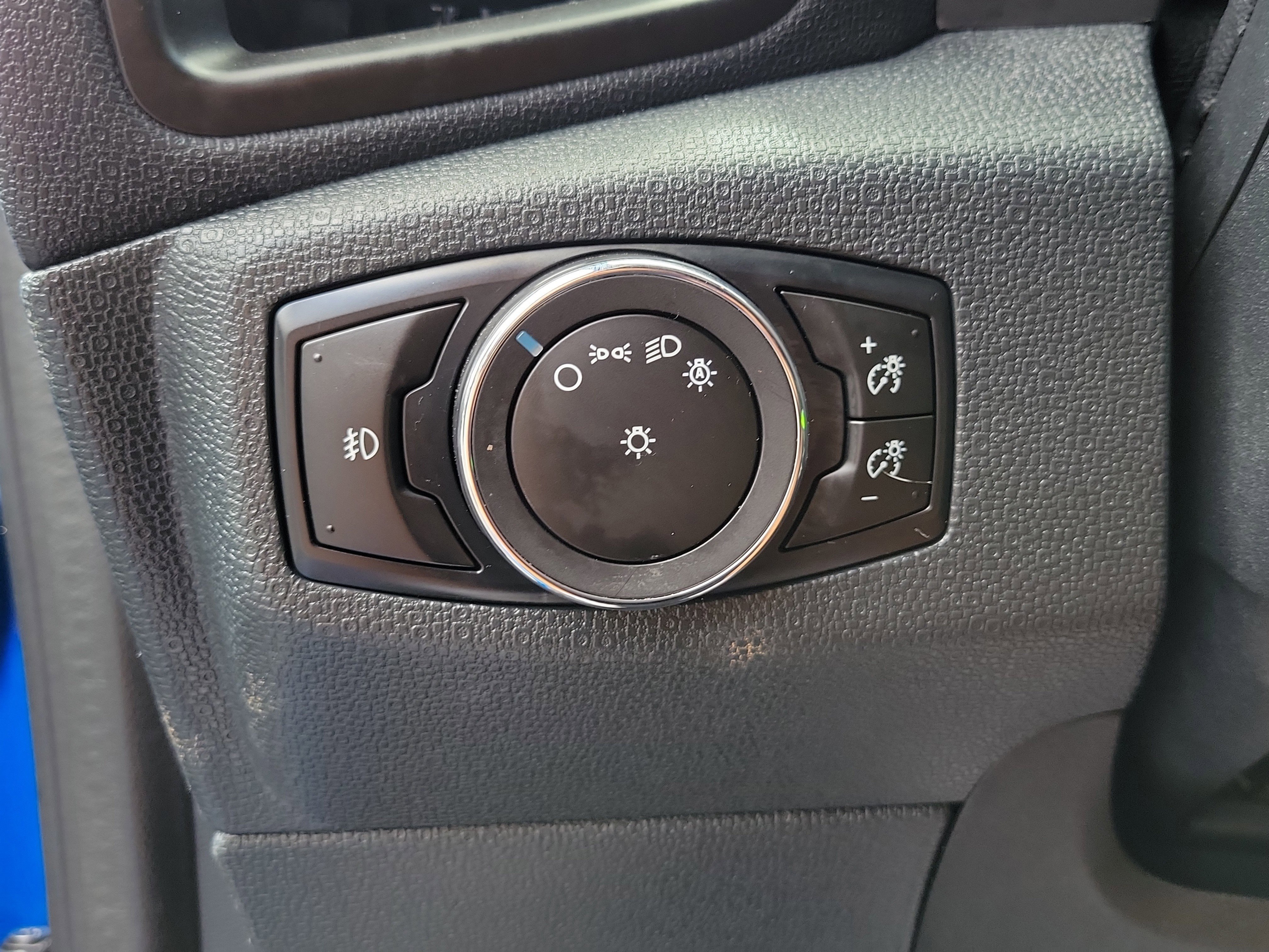 Certified 2021 Ford EcoSport SE w/ SE Convenience Package FWD image 29