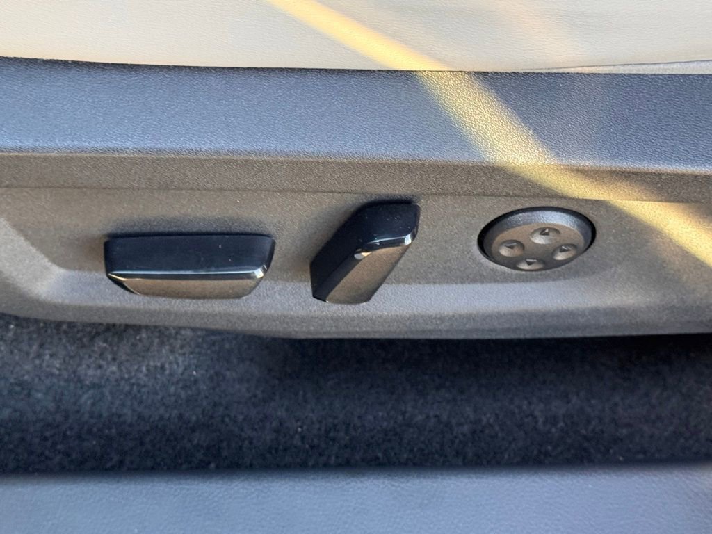 Used 2025 Nissan Murano Platinum w/ Cargo Package image 19