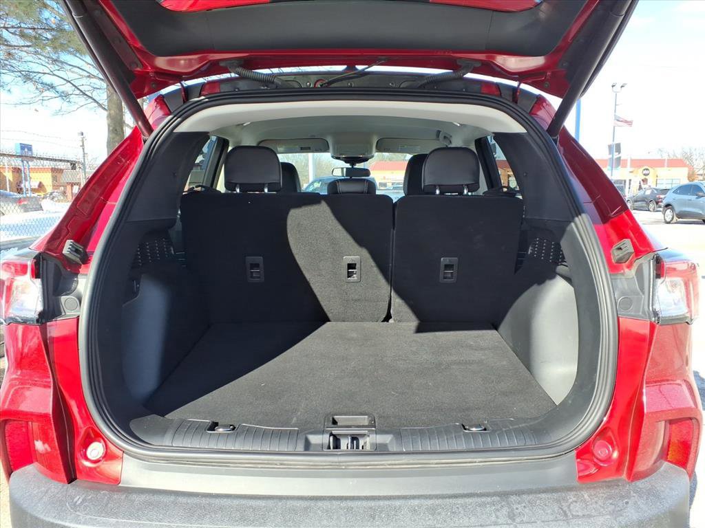 Certified 2022 Ford Escape SEL image 10