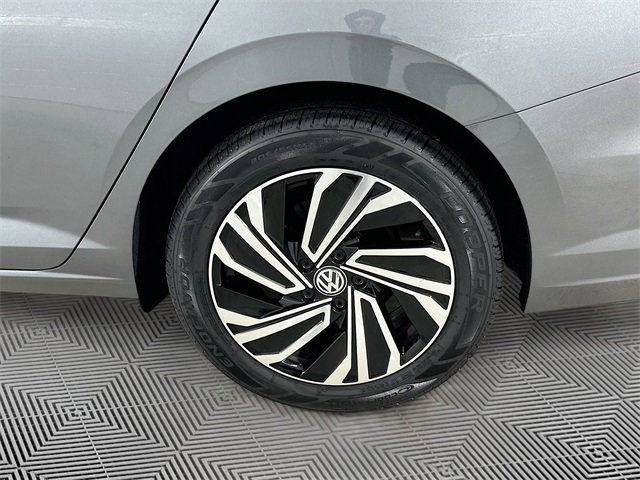 Used 2021 Volkswagen Jetta SEL image 30