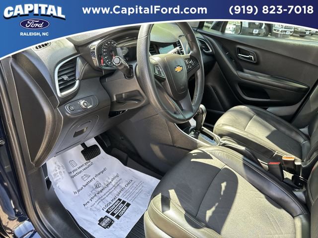 Used 2021 Chevrolet Trax LT image 21