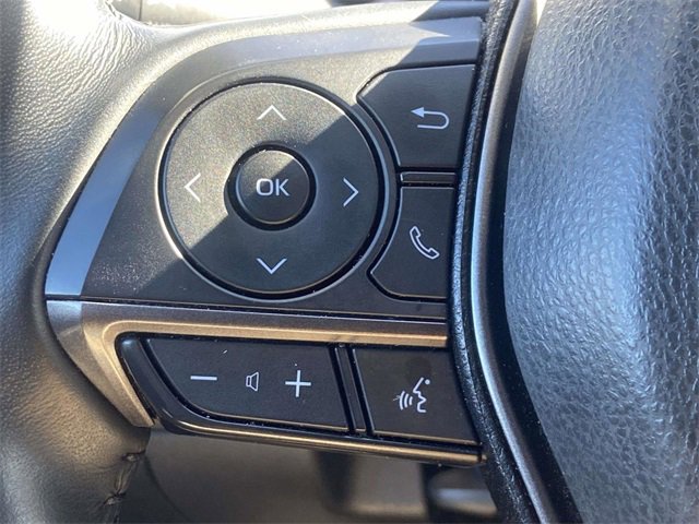 Used 2024 Toyota Camry SE image 16