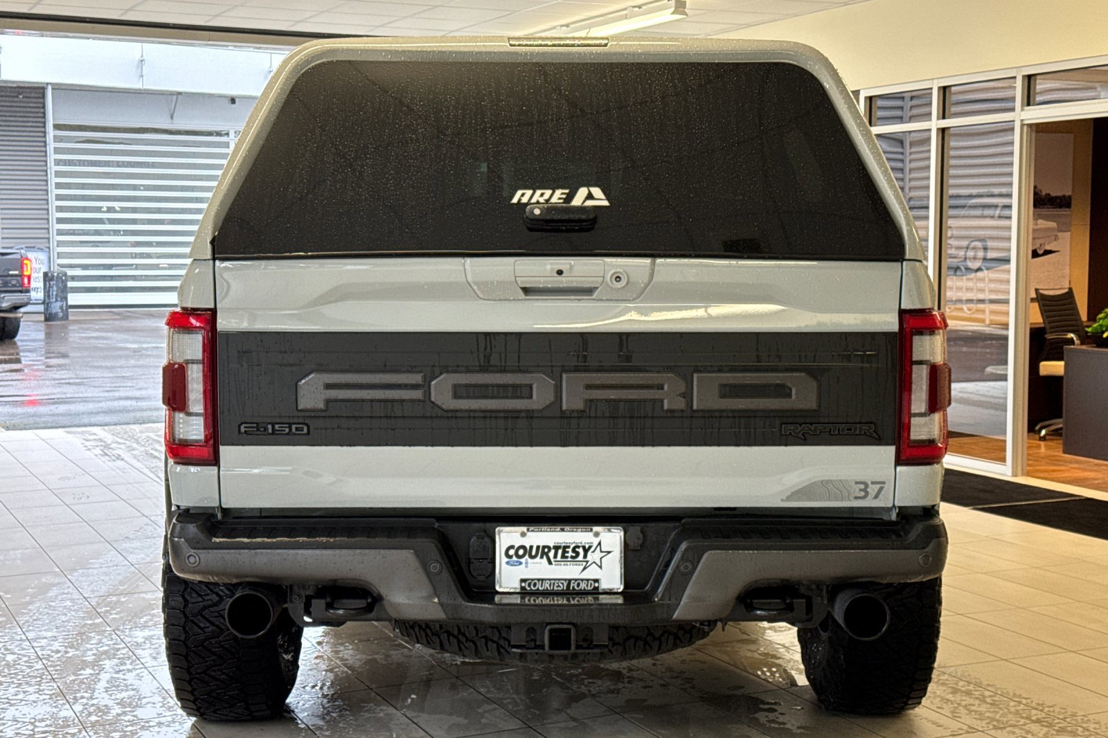 Certified 2023 Ford F150 Raptor w/ Raptor 37 Performance Package image 5