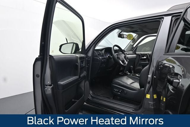 Used 2019 Toyota 4Runner Limited AWD/4WD image 18