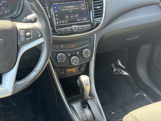 Used 2020 Chevrolet Trax LT w/ Driver Confidence Package image 13