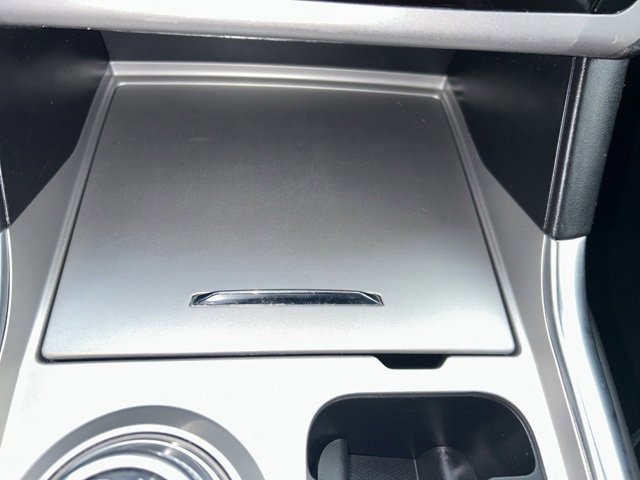 Certified 2022 Ford Explorer XLT w/ Equipment Group 202A image 28