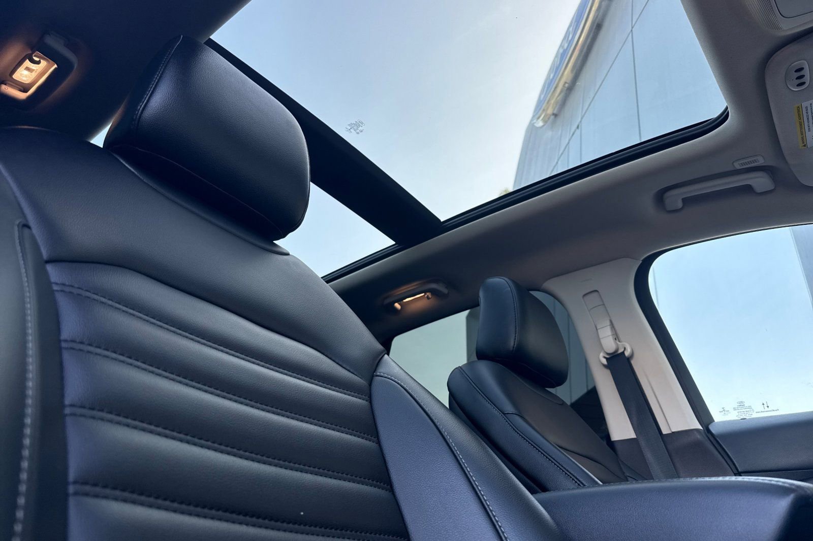 Certified 2020 Ford Edge SEL w/ Convenience Package FWD image 18