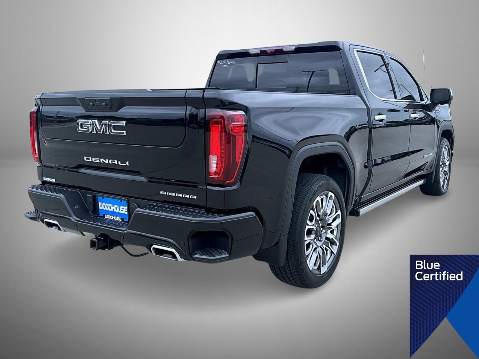 Used 2024 GMC Sierra 1500 Denali Ultimate AWD/4WD image 5
