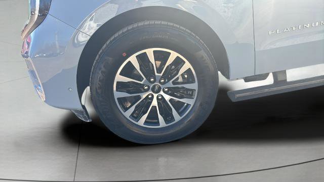 Certified 2025 Ford Expedition Platinum image 11