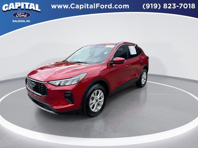 Certified 2023 Ford Escape Active w/ Tech Pack #2 image 2