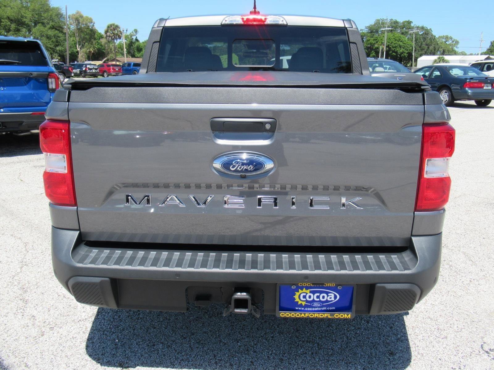 Certified 2022 Ford Maverick Lariat w/ Lariat Luxury Package FWD image 3