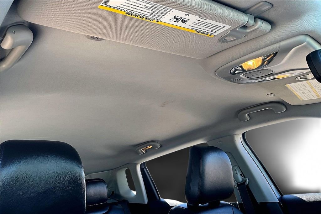 Used 2022 Jeep Compass Limited image 22