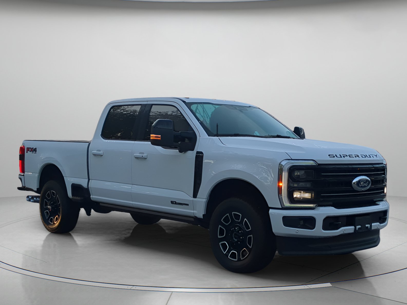 Certified 2025 Ford F250 Platinum w/ FX4 Off-Road Package AWD/4WD image 38