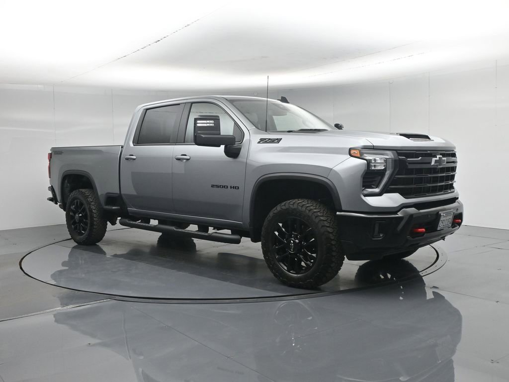 Used 2025 Chevrolet Silverado 2500 LT w/ Trail Boss Package AWD/4WD image 25