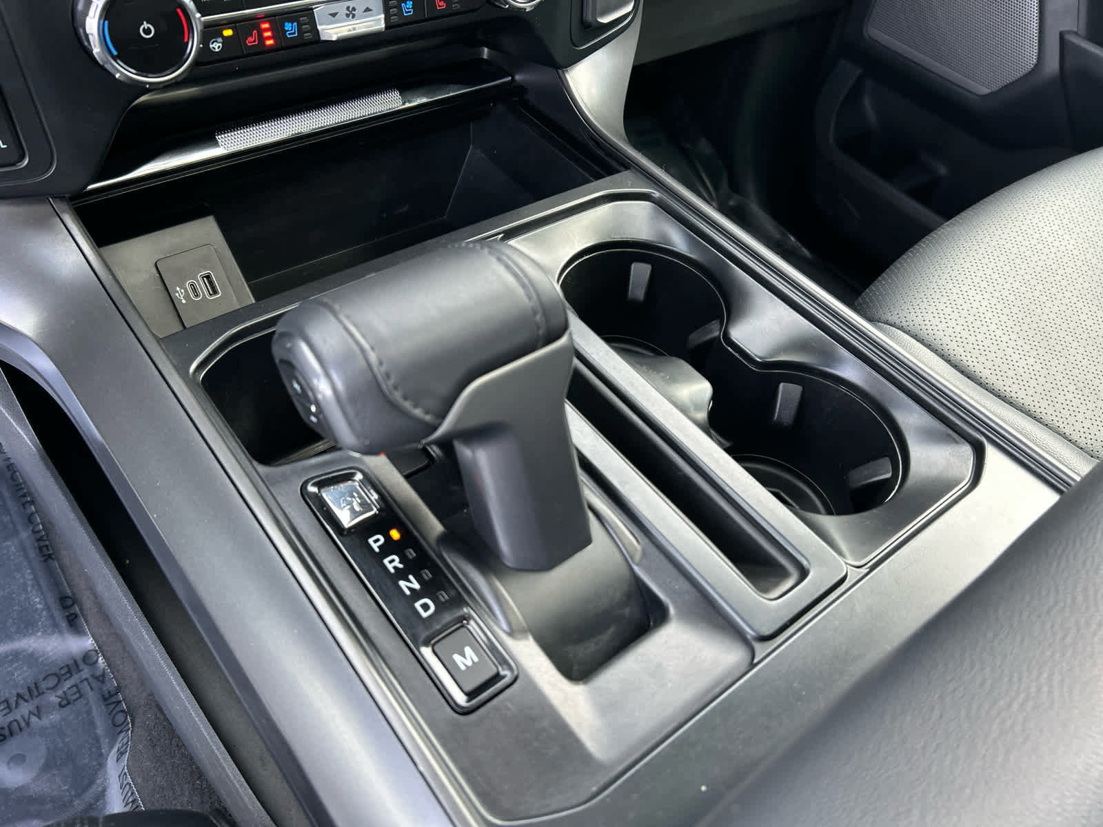 Certified 2025 Ford F150 Lariat image 35