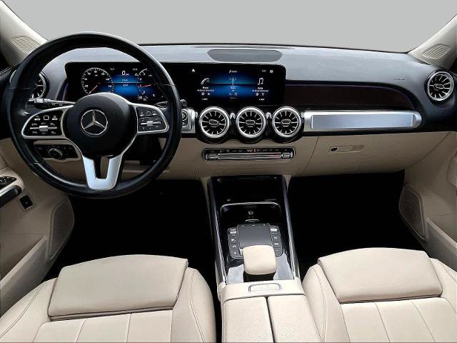 Used 2023 Mercedes-Benz GLB 250 4MATIC image 9
