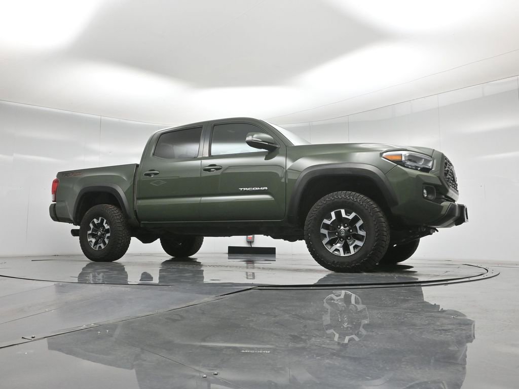 Used 2022 Toyota Tacoma TRD Off-Road w/ Technology Package RWD image 49