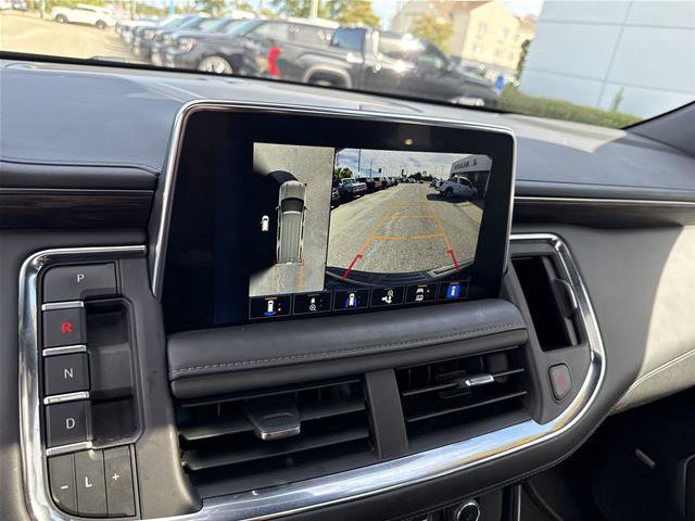 Used 2024 Chevrolet Tahoe Z71 w/ Luxury Package AWD/4WD image 10