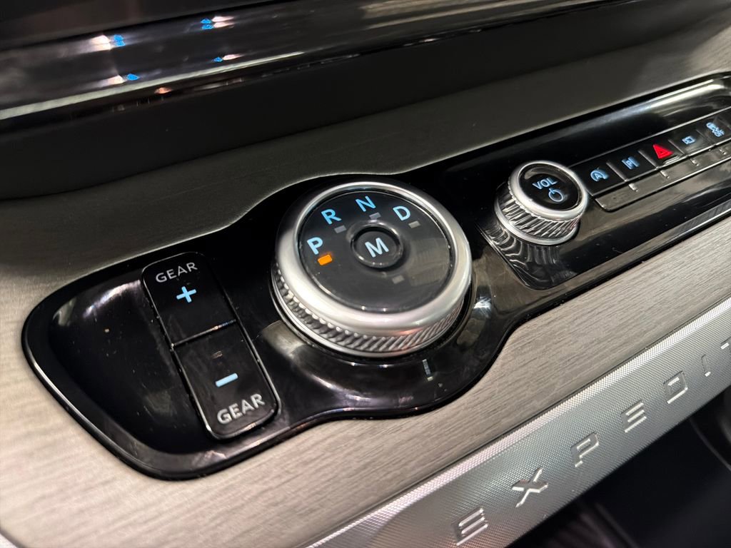 Certified 2025 Ford Expedition Max Platinum AWD/4WD image 31