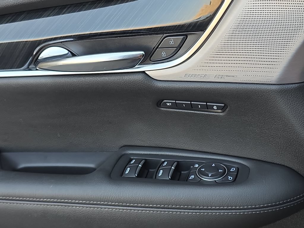 Used 2021 Cadillac XT6 Premium Luxury AWD/4WD image 26