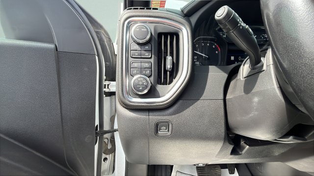 Used 2022 GMC Sierra 1500 AT4 w/ AT4 Premium Package AWD/4WD image 11